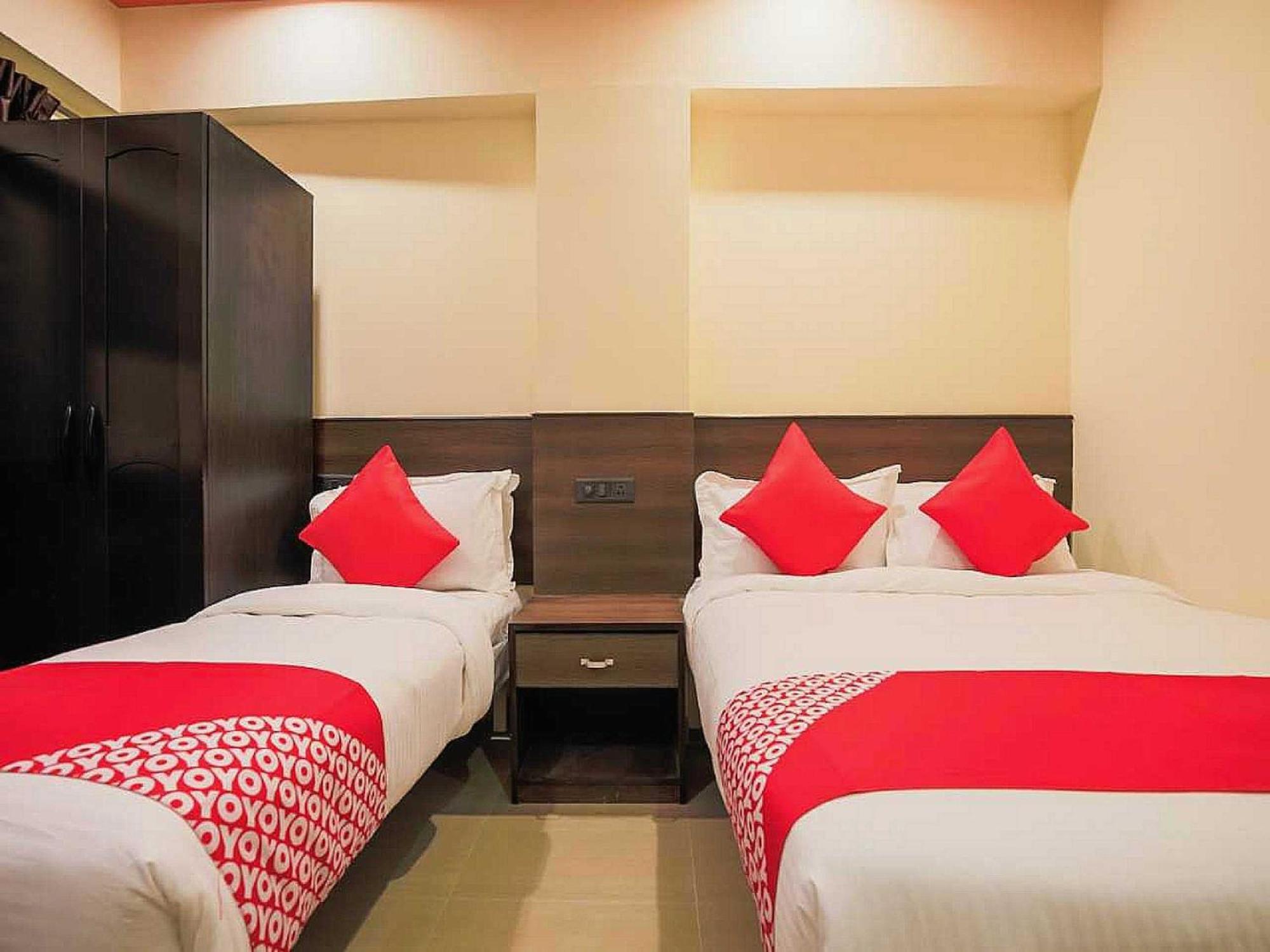 Hotel Anand Amritsar Exterior photo